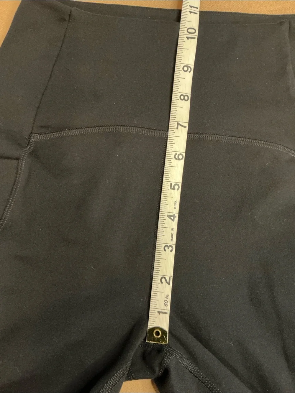 🖤 Beyond Yoga Powerbeyond Strive High Waist Pocket Midi Leggings 🖤 Medium - Picture 14 of 16